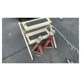 2 JACK STANDS & STEP STOOL