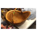 DECORATIVE BASKET