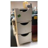 SET OF STORAGE DRAWERS