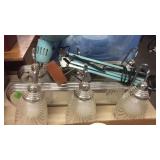ADJUSTABLE DESK LAMP & 2 LIGHT BARS