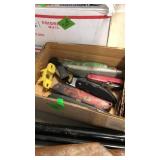 BX OF FOLDING KNIVES & UTILITY KNIVES