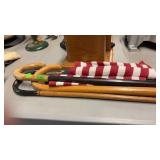 3 CANES & 2 AMERICAN FLAGS