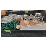 TRAY OF JEWELRY