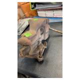 COLUMBIAN BENCH VISE