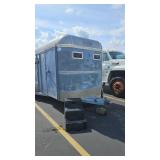 16ï¿½ HORSE TRAILER TANDEM-AXLE & MOUNT STEPS