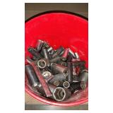 BUCKET OF METRIC / SAE SOCKETS