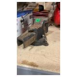 BENCHTOP VISE