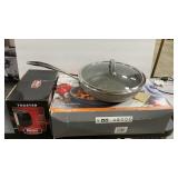 HENCKLES 'THE PERFECT PAN' NIB & PARINI TOASTER