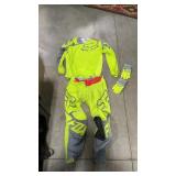 FOX 180 RIDING SHIRT, PANTS AND GLOVES
