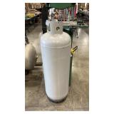 100 LB VERTICAL PROPANE  TANK
