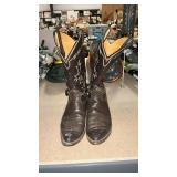 TONY LAMA SZ 9D COWBOY BOOTS