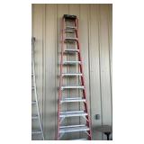 WERNER 12' FIBERGLASS LADDER