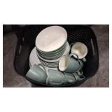 EVERYDAY DISH SET