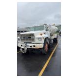 1990 FORD F800 WATER TANK TRUCK