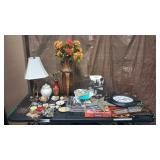 LARGE GROUP OF HOME DECOR & KITCHENWARE