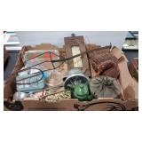 REFRIGERATOR GLASS & VTG KITCHEN ASSORTMENT