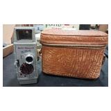 BELL & HOWELL 220 VTG 8MM MOVIE CAMERA