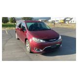 2017 CHRYSLER PACIFICA