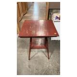 PAINTED OAK ENTRY TABLE W/ TURNED LEGS