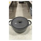 CAST IRON DUTCH OVEN W/ LID 10'
