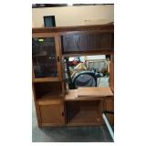 ENTERTAINMENT HUTCH