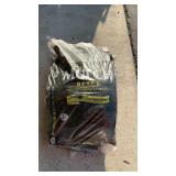 4 BAGS OF PREMIUM BLACK MULCH