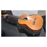 FRANCISCAN MODEL 51 CLASSICAL GUITAR & HARD CASE