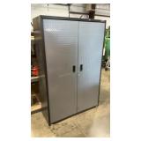 GLADIATOR METAL STORAGE CABINET 48' X 16' X 72'