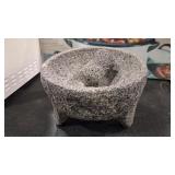 MOLCAJETE