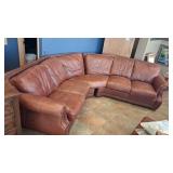 LEATHER NAILHEAD ACCENT SECTIONAL