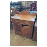 OAK ANTQ CARVED WOOD WASH STAND