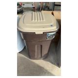 DURABIN 35 GALLON TRASH CAN