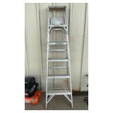 WERNER 6' ALLUMINUM LADDER