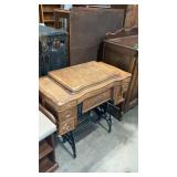 WHITE VTG CABINET SEWING MACHINE