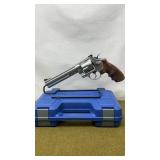 SMITH & WESSON 629 CLASSIC .44 MAG REVOLVER