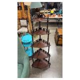 5 TIER VTG CORNER ACCENT STAND