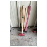 3 SLEDGE HAMMERS & SPLITTING MAUL