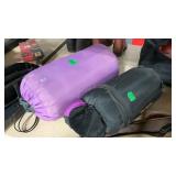 2 SLEEPING BAGS