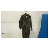 CABELAS CAMO COVERALL SUIT SZ XL