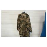 IDEAL CAMO COVERALL SUIT SZ XL