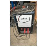 MILLERTHUNDERBOLT 225V WELDER W/ HELMET, RODS AND