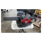 CRAFTSMAN 18' GAS POWERED CHAINSAW W/ CASE