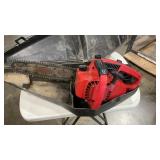 REMINGTON YARDMASTER GAS POWERED CHAINSAW W/ CASE