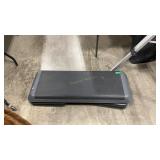 AEROBIC EXCERCISE PLATFORM W/ STACKABLE RISERS