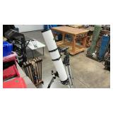 MEADE M-4501 TELESCOPE W/ TRIPOD