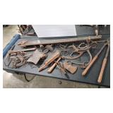 TABLE #2 ANTQ TOOLS TRAPS & SAW