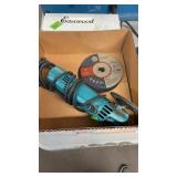MAKITA ANGLE GRINDER