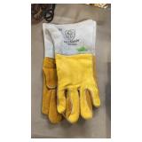 TILLMAN WELDING GLOVES, NEW
