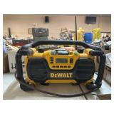 DEWALT CONSTRUCTION SITE RADIO DOCKING STATION