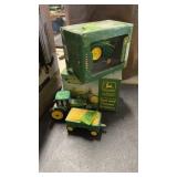 2 PR JOHN DEERE SALT & PEPPER SHAKER, JOHN DEERE